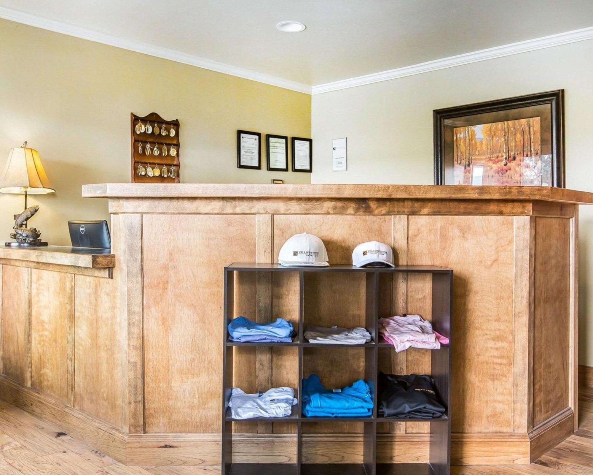 Yellowstone Valley Lodge, Ascend Hotel Collection Pray Zewnętrze zdjęcie